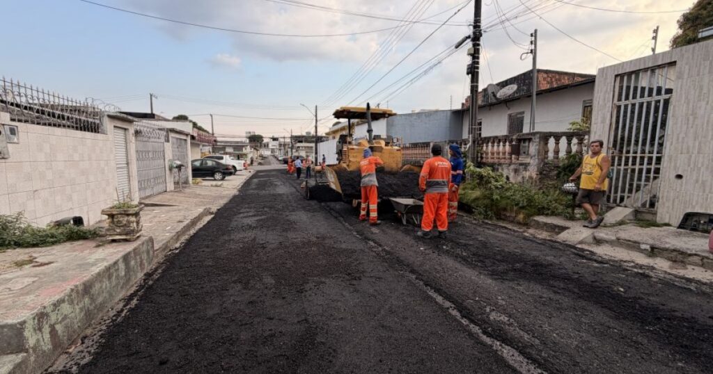 Rua 3, na Cidade Nova, recebe recapeamento com 40 toneladas de asfalto