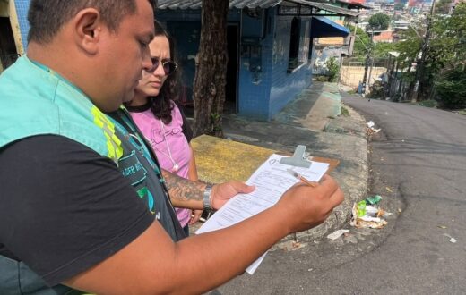 Ageman acompanha fiscalização em bairros de Manaus para desenvolver ferramenta de gestão