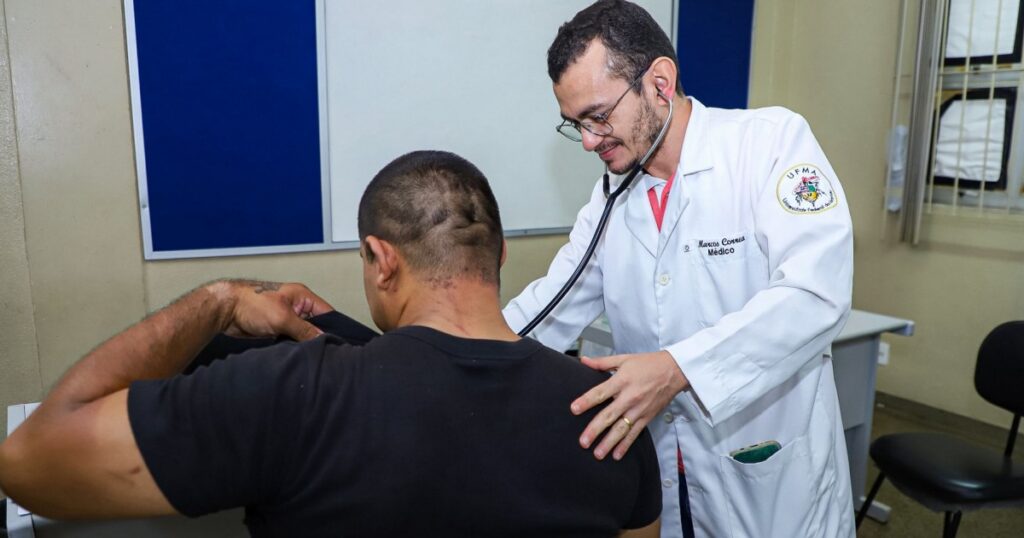 Vinte médicos nomeados pela Semsa devem comparecer até 30 de novembro