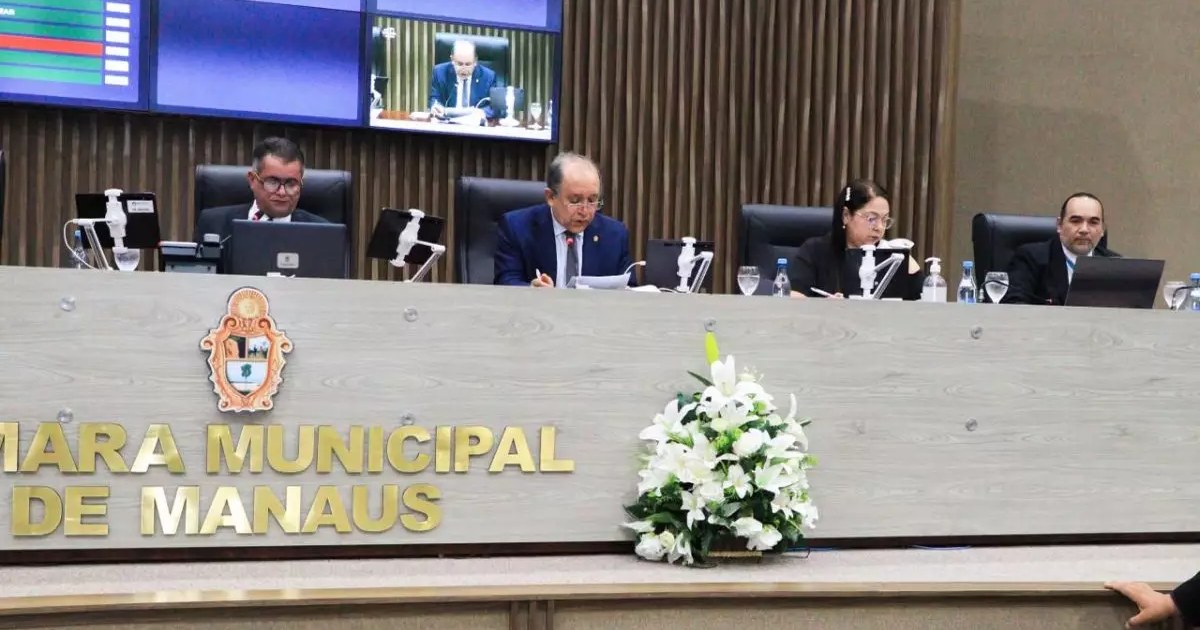Na Câmara de Manaus, recarga para elétricos aguarda sanção e outras pautas seguem tramitação