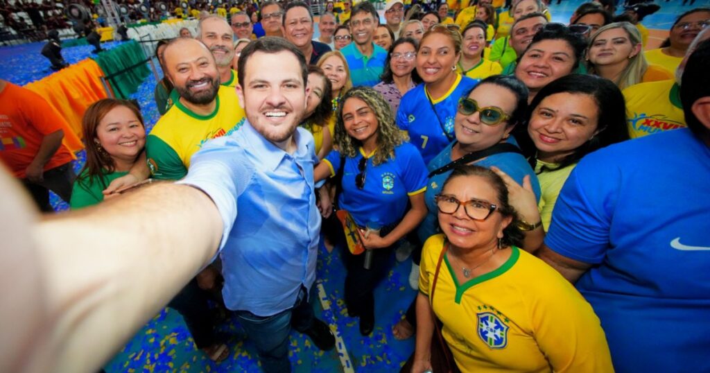 Professores de Manaus relatam mudanças no ensino com tecnologia e apoio às famílias